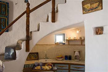 Windmill Studios Apartment Livadi (Kythira)
